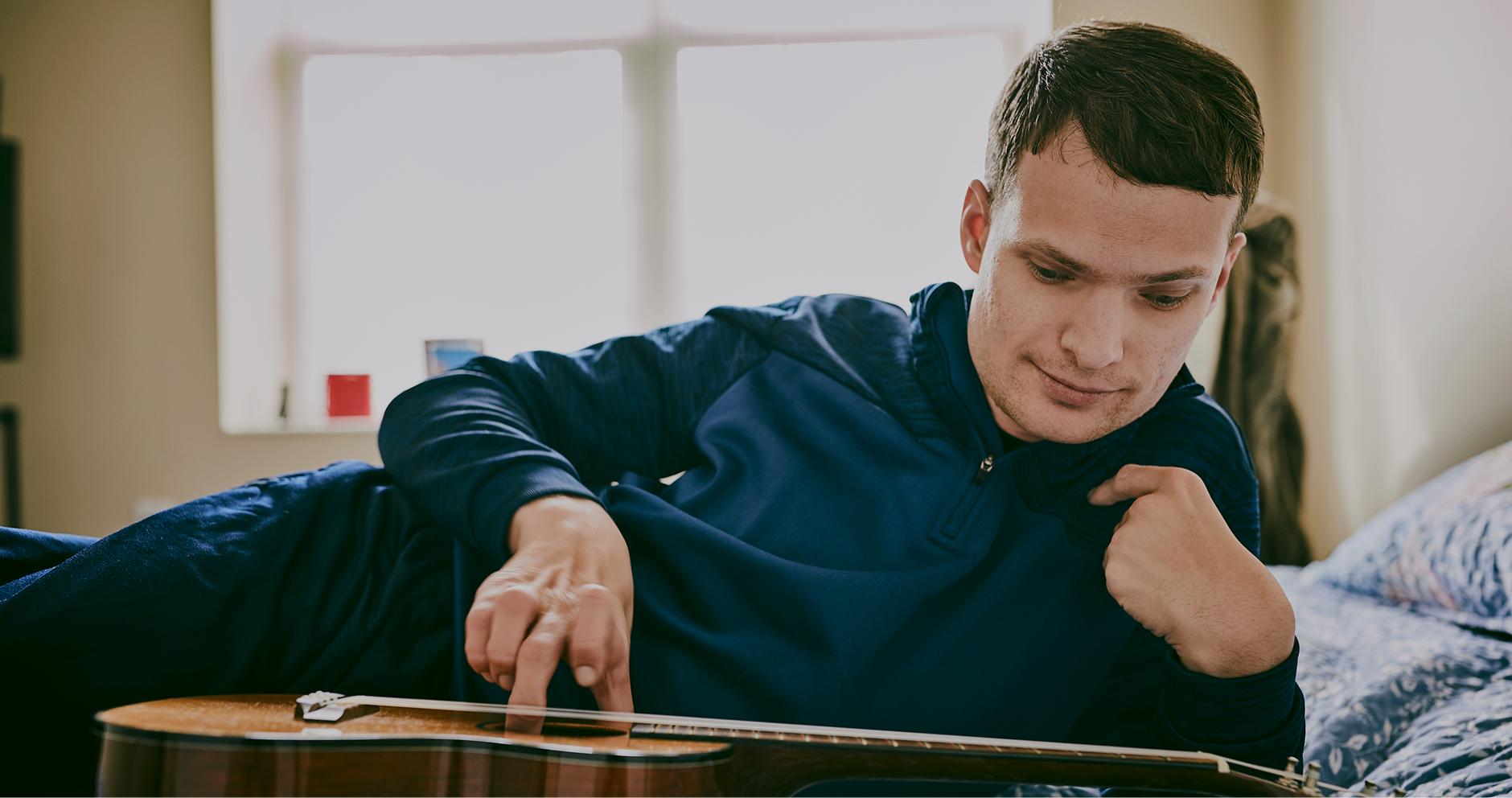 Meet Steven, an adult who takes EPIDIOLEX® (cannabidiol) for Lennox-Gastaut syndrome